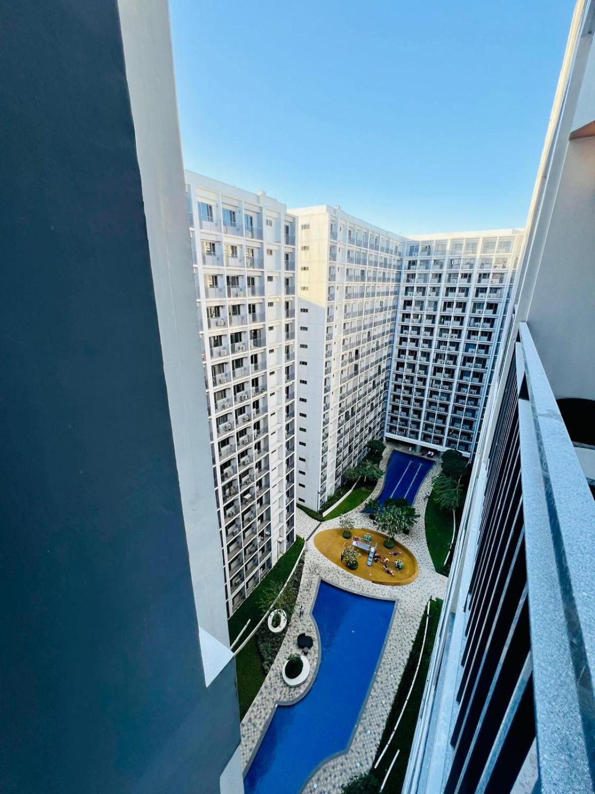 Shore 2 Residences Tower 2 Pasay Exterior foto
